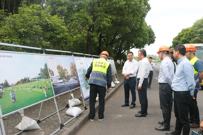 林市长调研中央公园.jpg